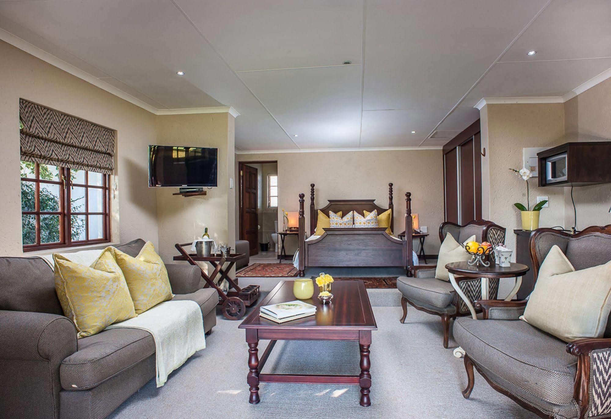 River Meadow Manor Centurion Zewnętrze zdjęcie