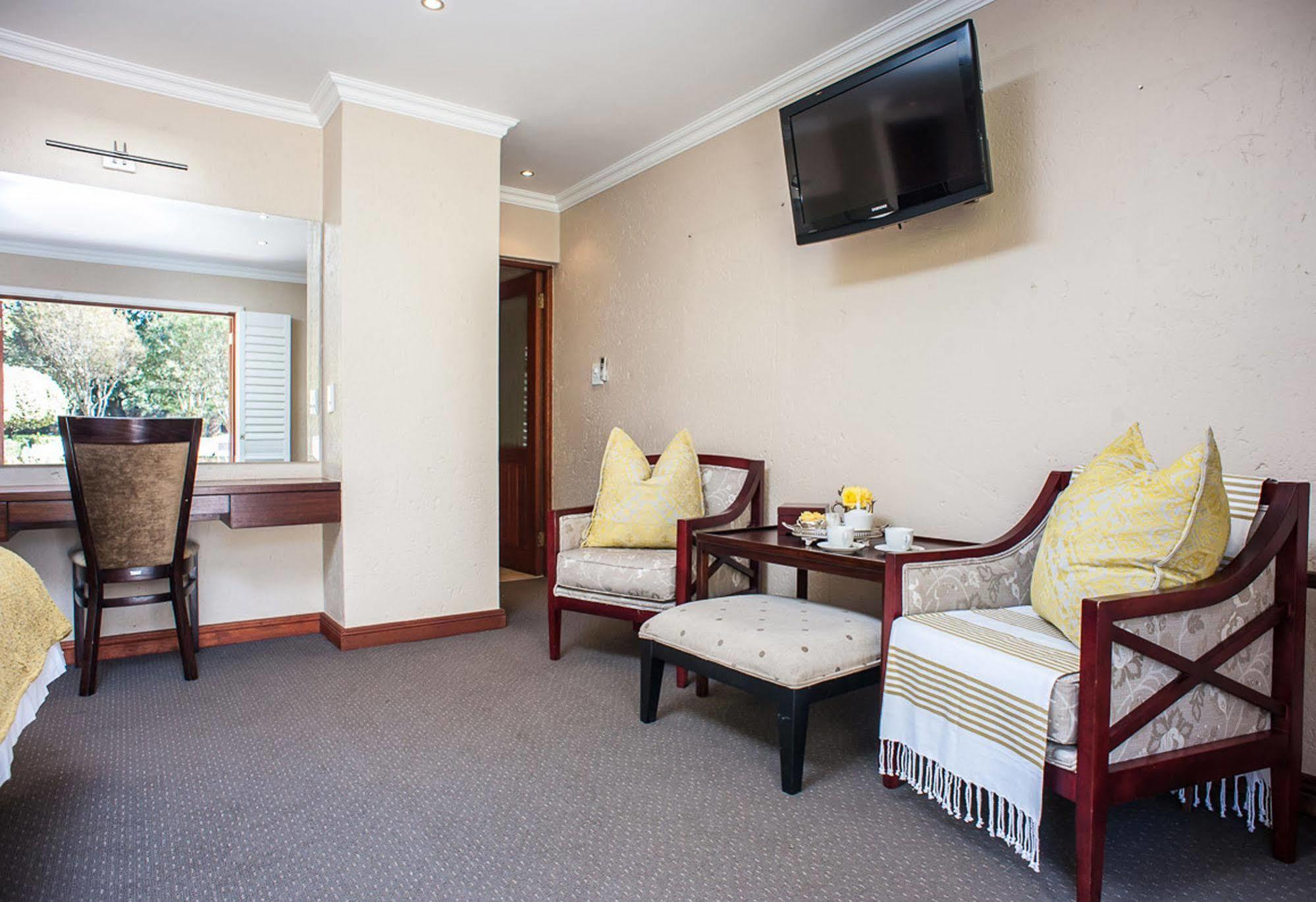River Meadow Manor Centurion Zewnętrze zdjęcie